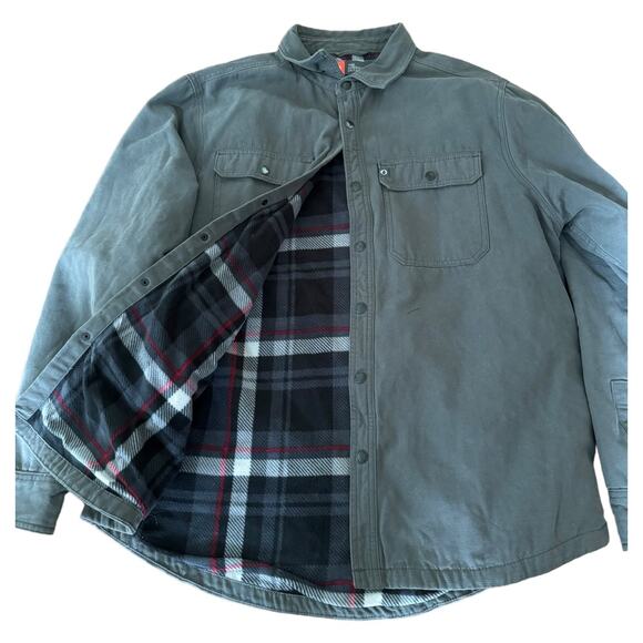 The American Outdoorsman Men's gray & plaid Fleece Lined Shirt size large - Picture 4 of 16